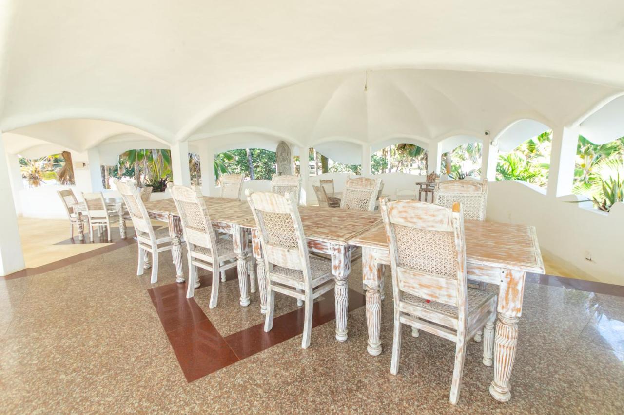 Sun Palm Beach Resort Watamu Exteriör bild