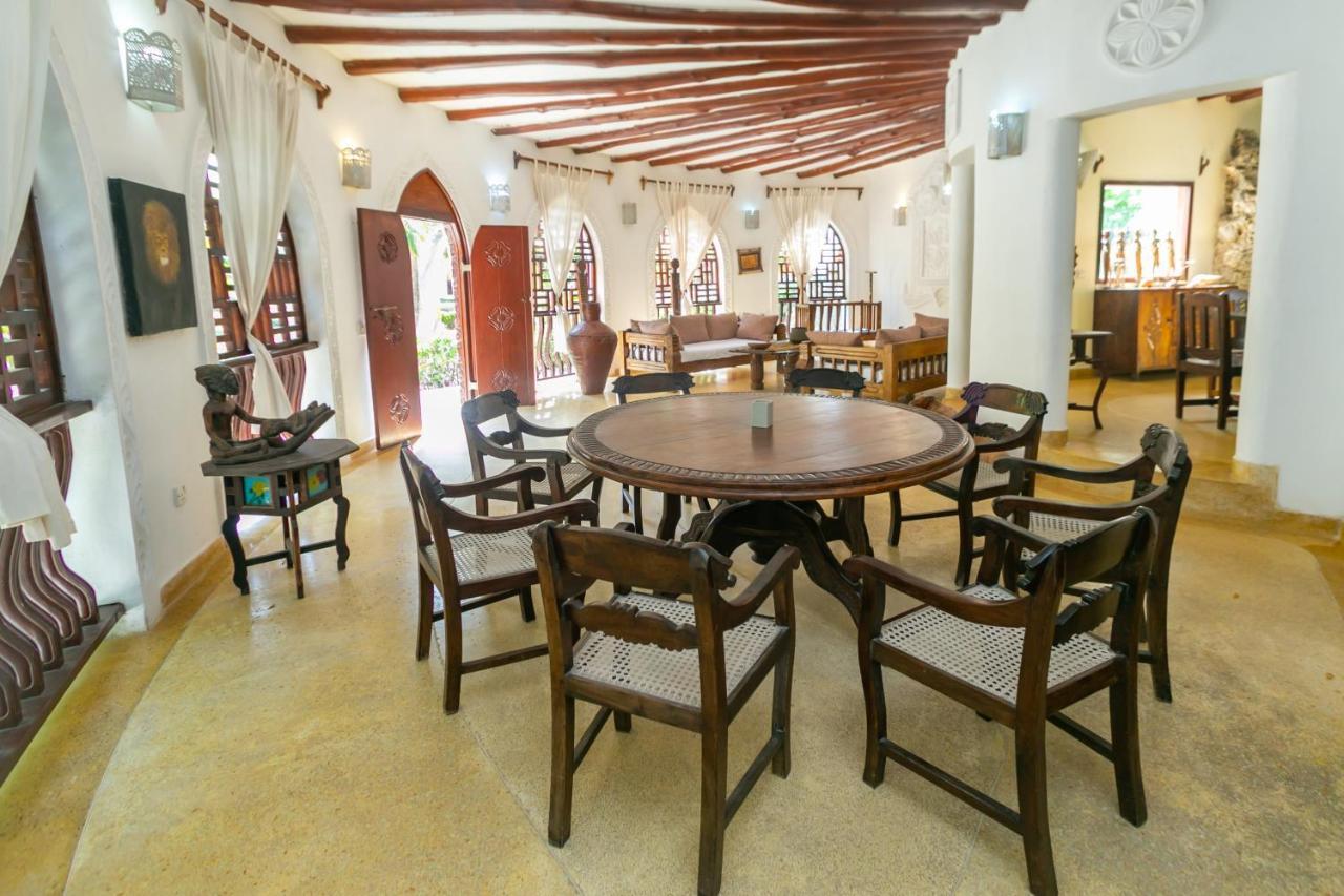 Sun Palm Beach Resort Watamu Exteriör bild