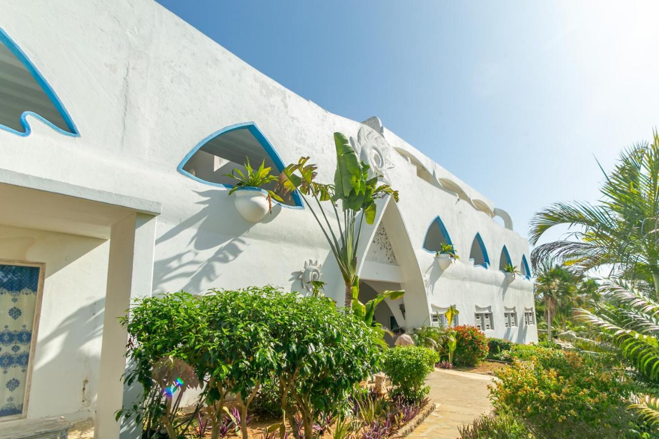 Sun Palm Beach Resort Watamu Exteriör bild